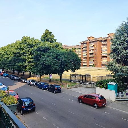 Casa Vittoria A Due Passi Da Milano Apartment เชซาโนบอสโกเน ภายนอก รูปภาพ