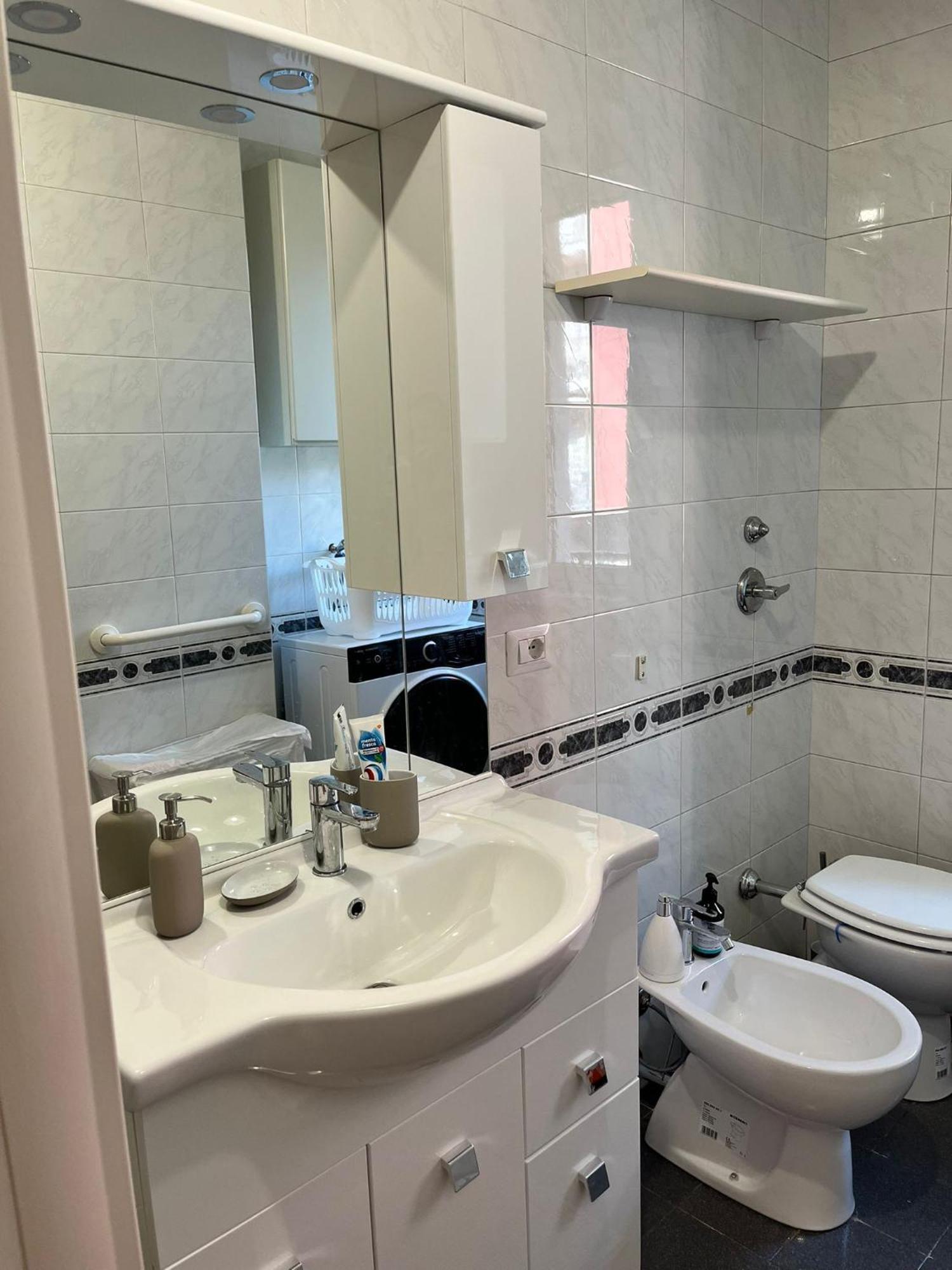 Casa Vittoria A Due Passi Da Milano Apartment เชซาโนบอสโกเน ภายนอก รูปภาพ